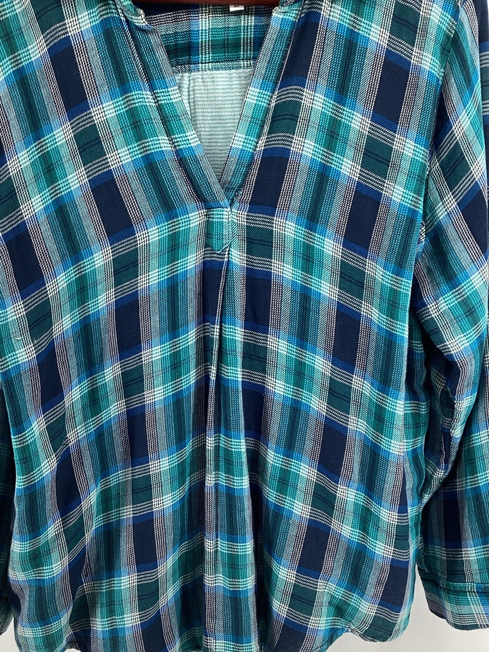 💚 Sonoma Plaid V-Neck Long Sleeve Top - Blue & Teal, Size XL - Picture 3 of 8